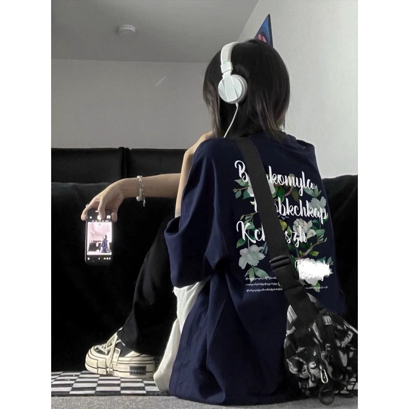 Luźna bawełniana koszulka z kr – Streetwear Brand Of The Year recenzja i cena
